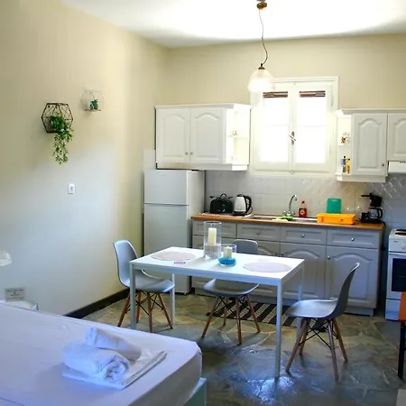 Wilson & Andrew House - Wanderlust Apartament *