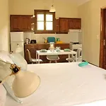 Wilson & Andrew House - Wanderlust Apartment